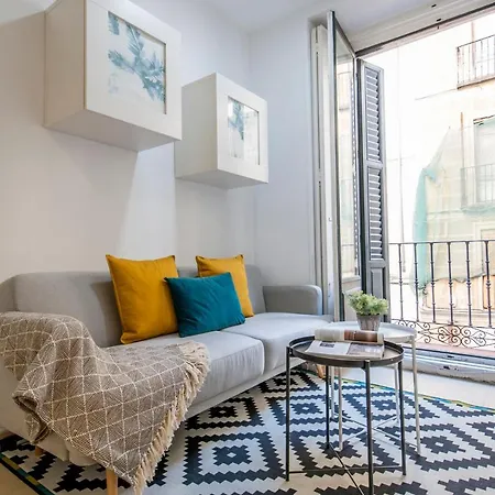 Madrid De Los Austrias -Tradicion Con Estilo Moderno Exterior foto